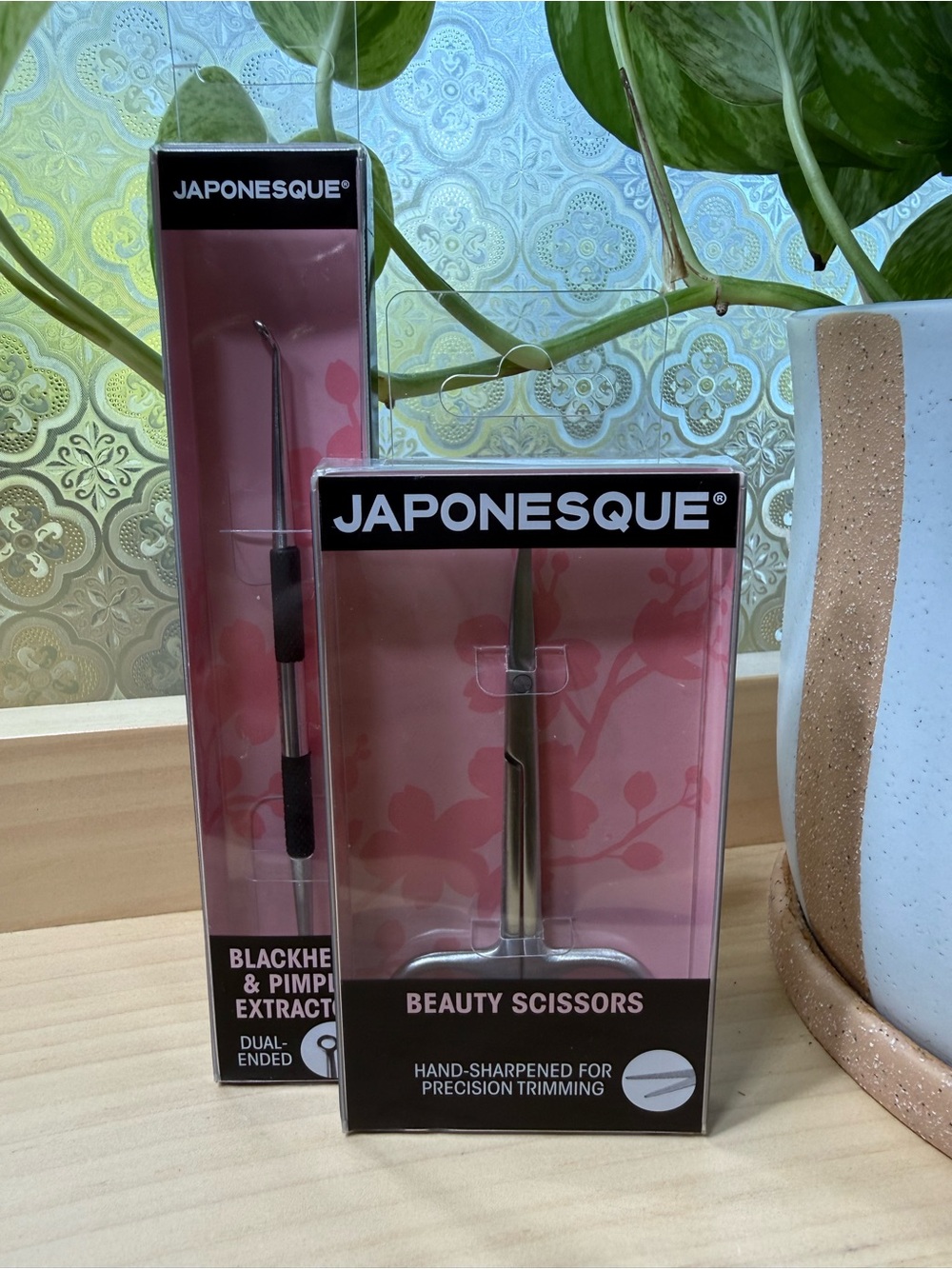 JAPONESQUE Blackhead & Pimple Extractor & Beauty Scissors, Stainless Steel, New